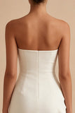 Vestido Branco Justo, Bodycon Sem Alças e Folhos