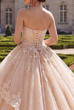 Vestido de Quinceañera com Folhos e Folhos com Aplicação Champanhe Sem Alças