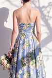 Vestido de dama de honor azul floral A Line Strapless