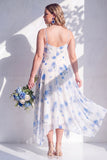 Vestido de dama de honor verde floral em linha A com gola em capuz