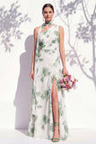 Vestido de dama de honor verde floral Linha A de um ombro com fenda