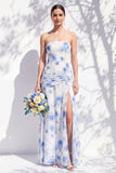 Vestido de dama de honor azul sem alças floral A Line com fenda
