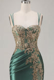 Vestido de Homecoming com lantejoulas pretas de cetim bodycon franzidas