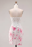 Vestido de Homecoming em Espartilho Transparente com Flor Fúcsia Branca