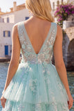 Vestido de Homecoming A-Line Menta com decote em V, tule floral aplicado