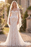 Vestido de Noiva Boémio com Corset Boémio com Cauda Branca Floral Renda Floral e Sereia