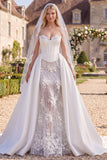 Vestido de Noiva Floral com Espartilho Branco e Cauda Sereia com Véus