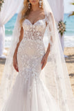 Vestido de Noiva Boémio de Renda Floral Branca com Cauda de Espartilho de Sereia com Véus