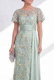 Vestido Longo com Decote Redondo e Apliques Verde para a Mãe da Noiva