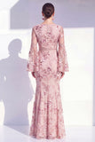 Vestido longo de mãe da noiva com gola redonda e sereia de gola redonda com decote redondo