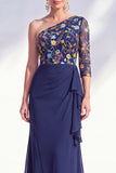 Cinzento-sereia, roxo, um ombro floral, vestido longo de mãe da noiva