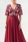 Vestido de Mãe da Noiva Verde Verde em V, Flor de Chiffon em V, com bordas de missangas