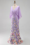 Vestido Mãe da Noiva Floral Champanhe Sereia com decote em V e mangas cape