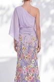 Vestido Longo de Mãe da Noiva Floral Lilas, de um ombro e mangas cape