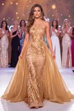 Vestido longo de concurso com decote dourado e gola alta, sereia, lantejoulas e decote dourado brilhante