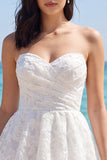 Vestido Branco Pequeno em Níveis Floral Sweetheart Floral