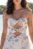 Vestido Branco Pequeno Cortado Floral Sem Alças