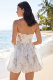 Vestido Branco Pequeno Floral A String Sem Alças