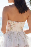 Vestido Branco Pequeno Floral A String Sem Alças
