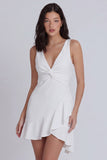 Vestido Curto de Graduação, Bodycon com Decote em V e Folhos em Marfim