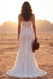 Vestido de Noiva Boémio com Corset Sweep Sweep de Renda e Marfim Sem Alças