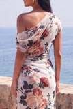 Vestido formal longo de sereia preta com flor franzida em chiffon com um ombro