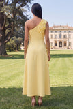 Vestido Amarelo Midi A-Line Floral de Um Ombro