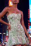 Vestido de Boas-Vindas ao Casa, Bodycon Verde-Sálvia Sem Alças, Bordado e Folhos