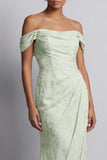 Vestido de Mãe da Noiva Longo Verde Claro e Franzido Floral de Sereia com Fenda