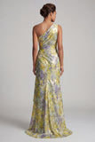 Vestido de Mãe da Noiva com estampado longo de sereia amarela de um ombro