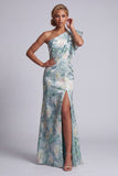 Vestido de Mãe da Noiva Floral Verde Claro com Folhos de Sereia e Fenda