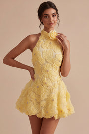 Vestido de Regresso a Casa Floral Daffodil A-Line com gola halter, com bordas