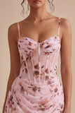Mini vestido de cocktail em chiffon justo, Espartilho floral cor-de-rosa com faixa