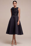 Vestido formal preto Midi de decote redondo com laço