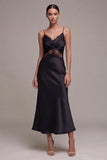 Vestido Formal Midi com Alças Fingite de Sereia Preta e Renda