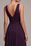 Vestido Formal Ameixa Linha A com decote em V e Strass