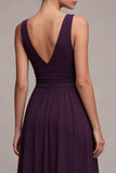 Vestido Formal Ameixa Linha A com decote em V e Strass