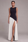 Vestido formal preto e branco, decote redondo, bainha longa, com fenda