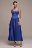 Vestido formal longo de alças finas azul real Cintura Basca Linha A