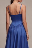 Vestido formal longo de alças finas azul real Cintura Basca Linha A