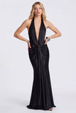 Vestido formal longo de sereia com decote caber halter e franzido