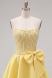 Vestido de Finalista Amarelo Espartilho A-Line Pearls com laço