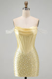 Corset Amarelo Bodycon Ombro Descoberto Pérolas Vestido Curto de Boas-Vindas com Missangas