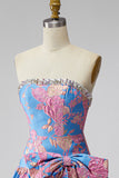 Vestido Curto de Regresso a Casa Azul Jacquard Strapless A-Line com Folhos e Laço