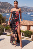 Vestido maxi de sereia franzido com flor preta e vermelha no ombro
