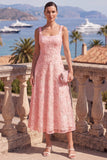 Vestido midi floral midi verde de decote quadrado com contas e renda nas costas