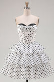 Espartilho branco A-Line Sweetheart Vestido de Finalistas com Franzes