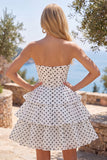 Espartilho branco A-Line Sweetheart Vestido de Finalistas com Franzes