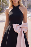 Vestido curto de regresso a casa, preto cor-de-rosa com decote em linha A, com laço grande