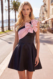 Vestido de Finalistas Preto, Linha em A, Um Ombro, com Flor 3D
